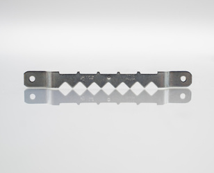 A18 - Zawieszka na gwoździe firmy AMS USA