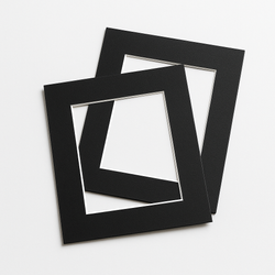 Zestaw 50 szt. CZARNE Passe-partout 10x15 cm, grubość 1,4 mm, biały przekrój