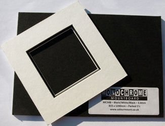 Karton dekoracyjny Colourmount Monochrome White/Black/White - 2.3 mm